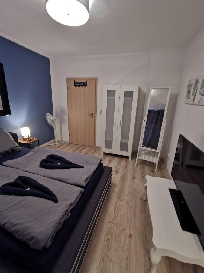 Liebevoll Eingerichtete Ferienwohnung - Zentrale Lage - Netflix & Paytv Wilhelmshaven Exteriér fotografie